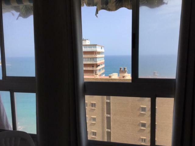 Apartamento En Albufereta Con Vistas Al Mar Apartment Alicante Exterior photo