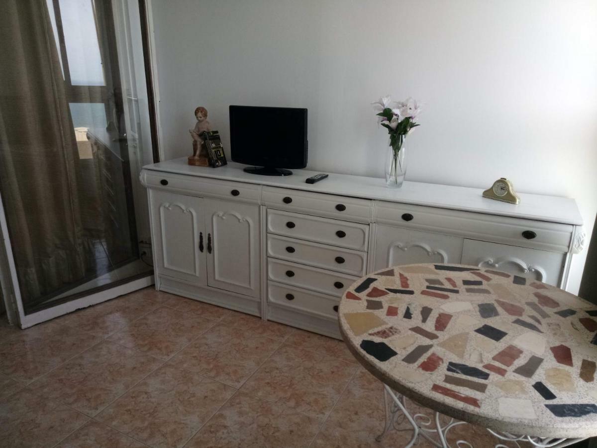 Apartamento En Albufereta Con Vistas Al Mar Apartment Alicante Exterior photo